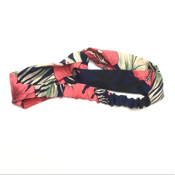 Blue Tropical Print Boho Twist Headband - Picture 5 of 8